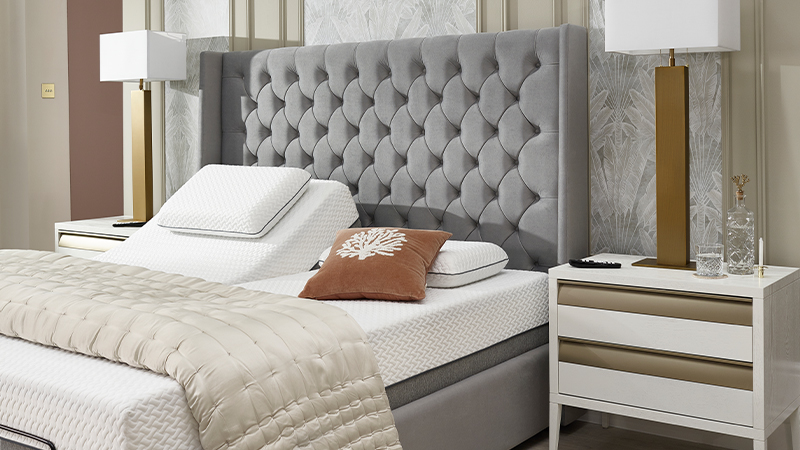 The Richmond dual bed showing two independently adjustable sides